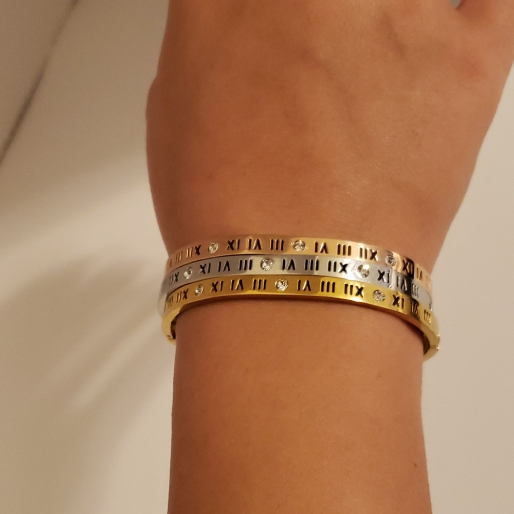 Roman Numerals Zicorn Bangle